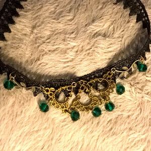 Green gold and black chocker Cutest little jewelry,just enough to make you POP